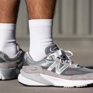 New Balance 990v5 Made In USA Men's Gray and White Athletic Shoes 13